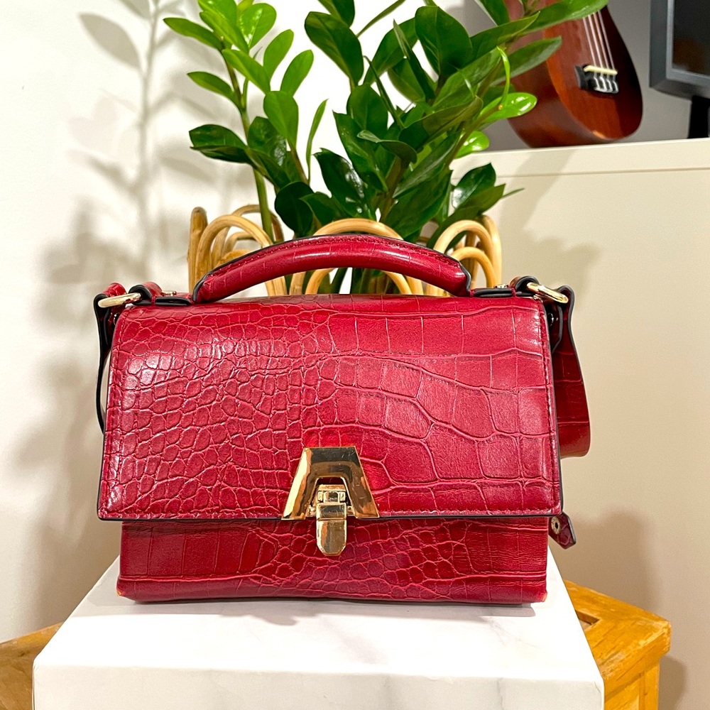 Burgundy Zara small crossbag